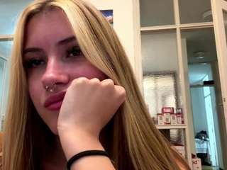 BulahMcenroe on webcam for live free nude chat now