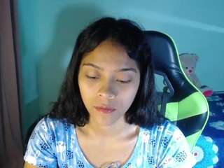 CamdyyDreams on webcam for live free nude chat now