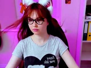 CarolCat on webcam for live free nude chat now