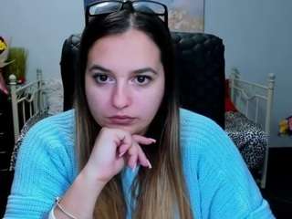 MariaBond on webcam for live free nude chat now
