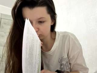 MeiScott on webcam for live free nude chat now