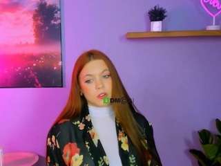 nana-shy on webcam for live free nude chat now