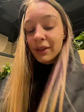 SashaCatt naked in live sex video chat