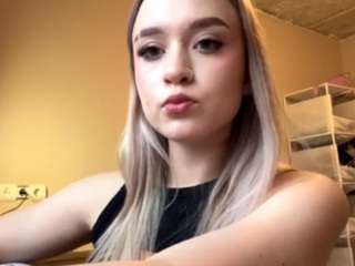 Tereza on webcam for live free nude chat now