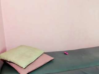 Valentina-Fantasy on webcam for live free nude chat now