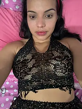 Anavalle naked in live sex video chat