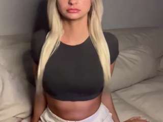 bbymiaaa on webcam for live free nude chat now