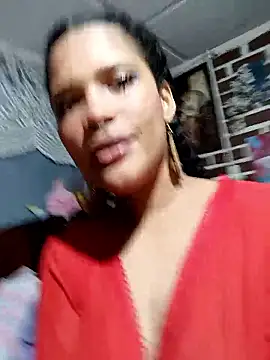 Cataleya-black naked in live sex video chat