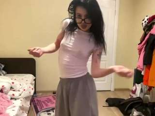 CatherinaHarville on webcam for live free nude chat now