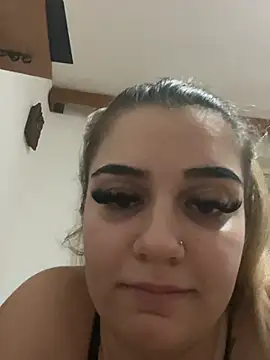 CrazyJessika naked in live sex video chat