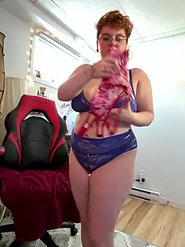 CurvesNChaos naked in live sex video chat