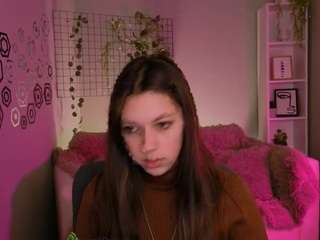 dori-slay on webcam for live free nude chat now