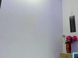 Dulce-Wish on webcam for live free nude chat now
