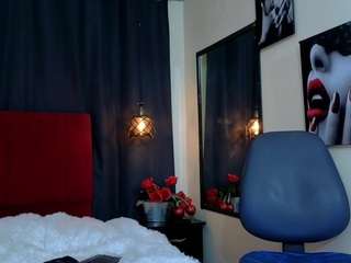 FlorGil on webcam for live free nude chat now
