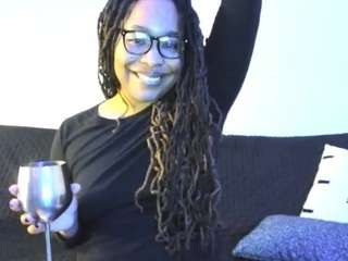 ITSLOCS on webcam for live free nude chat now