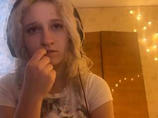 JaynaBoaz on webcam for live free nude chat now