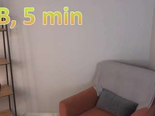 Jenifer-Stound on webcam for live free nude chat now