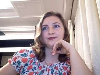 JoleneChum on webcam for live free nude chat now