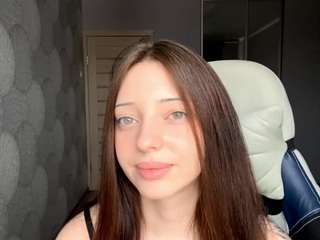 KathryneHurtig on webcam for live free nude chat now
