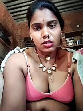 Katrina_kaif143 naked in live sex video chat