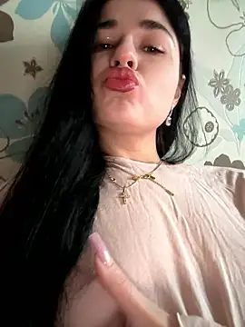 LisaFoxxy444 naked in live sex video chat
