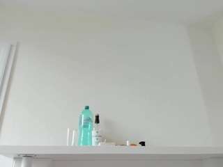 Lissa Babe on webcam for live free nude chat now