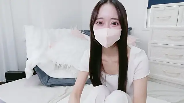 Mao_115 naked in live sex video chat