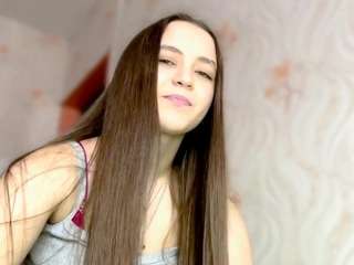 MeeraConti on webcam for live free nude chat now