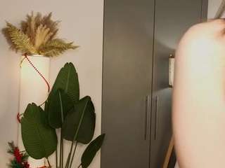 MichaeleJakubik on webcam for live free nude chat now
