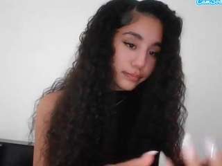 nai0miiladen on webcam for live free nude chat now