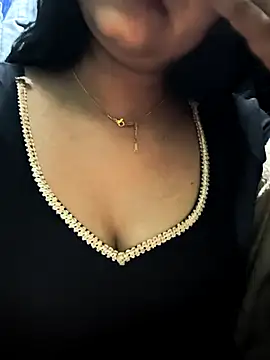 NEETU-89 naked in live sex video chat