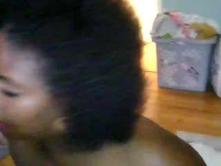 NikkiBabie on webcam for live free nude chat now