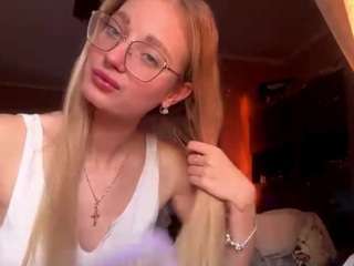 OlindaHeagney on webcam for live free nude chat now