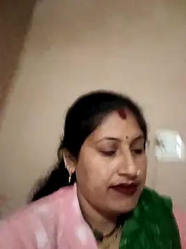 Rayal_bhabi naked in live sex video chat
