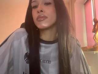 ToyaSampley on webcam for live free nude chat now