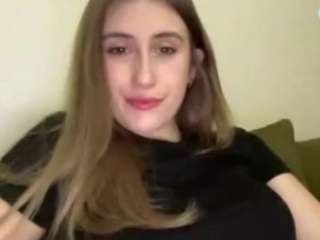 Walkiria19 on webcam for live free nude chat now