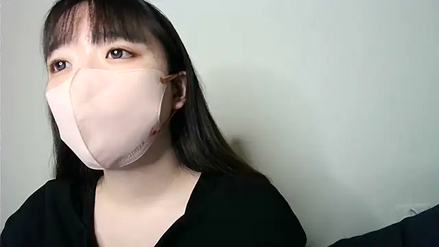 yua_chan00 naked in live sex video chat