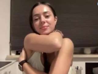 zofiaaa2005 on webcam for live free nude chat now