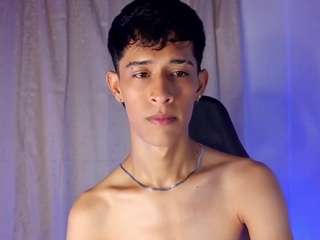 Danny-777cute on webcam for live free nude chat now