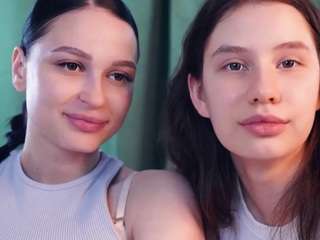 DinaNatale on webcam for live free nude chat now