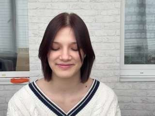 GalinaNyland on webcam for live free nude chat now