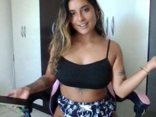 iaraargentina on webcam for live free nude chat now