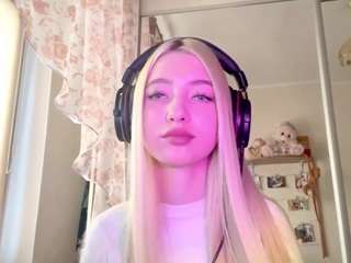 IsabellaGallo on webcam for live free nude chat now