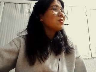 JenineNyberg on webcam for live free nude chat now