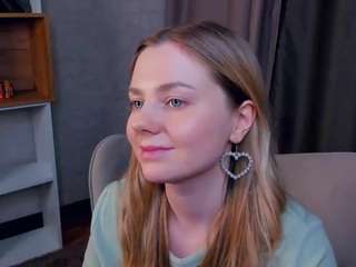 KamMccarrell on webcam for live free nude chat now