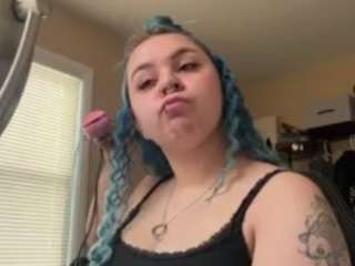 LavishLay on webcam for live free nude chat now