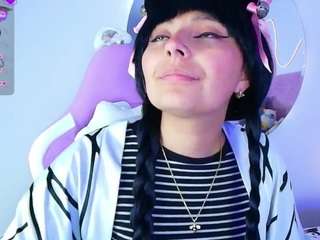 MARCELINE on webcam for live free nude chat now