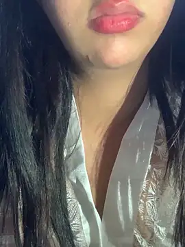 NaaRo-1 naked in live sex video chat
