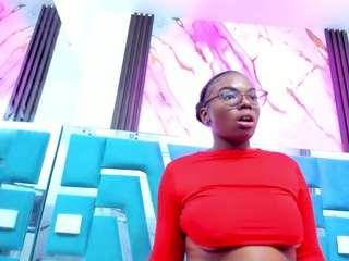 salem-rosee on webcam for live free nude chat now