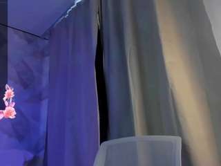 ScarletKat on webcam for live free nude chat now